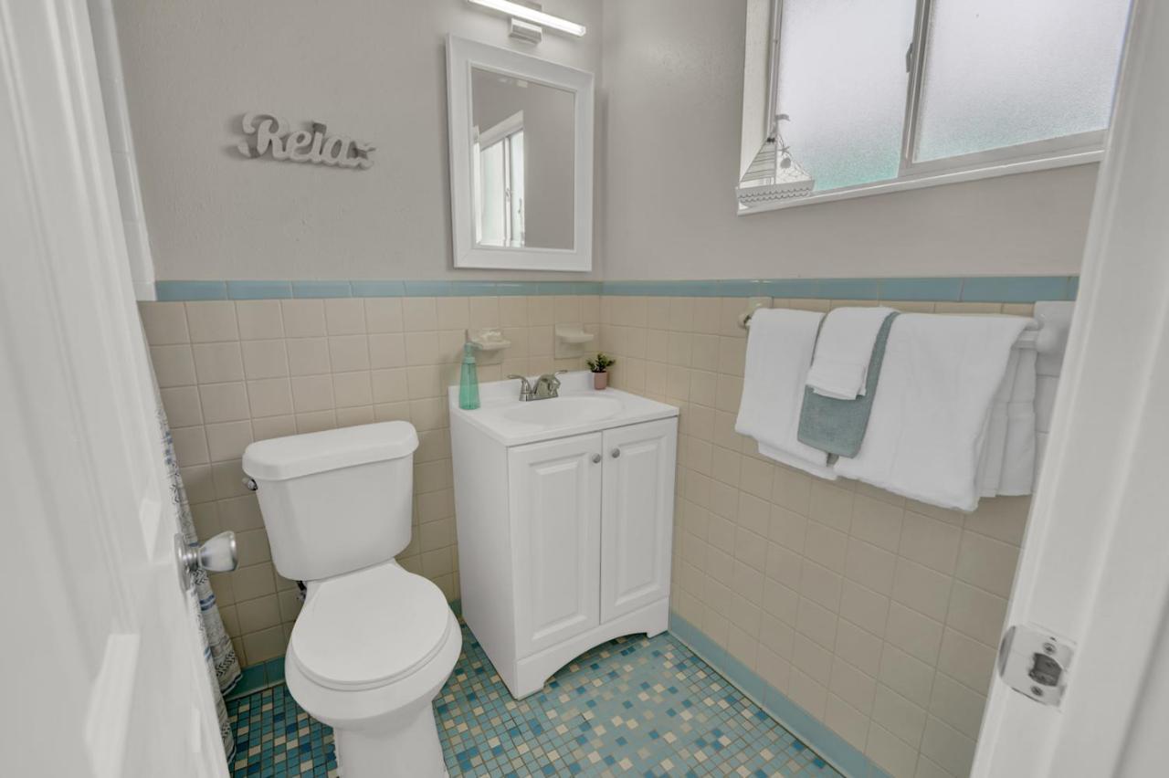 Sea Foam Suites Lower Grand Lagoon Экстерьер фото