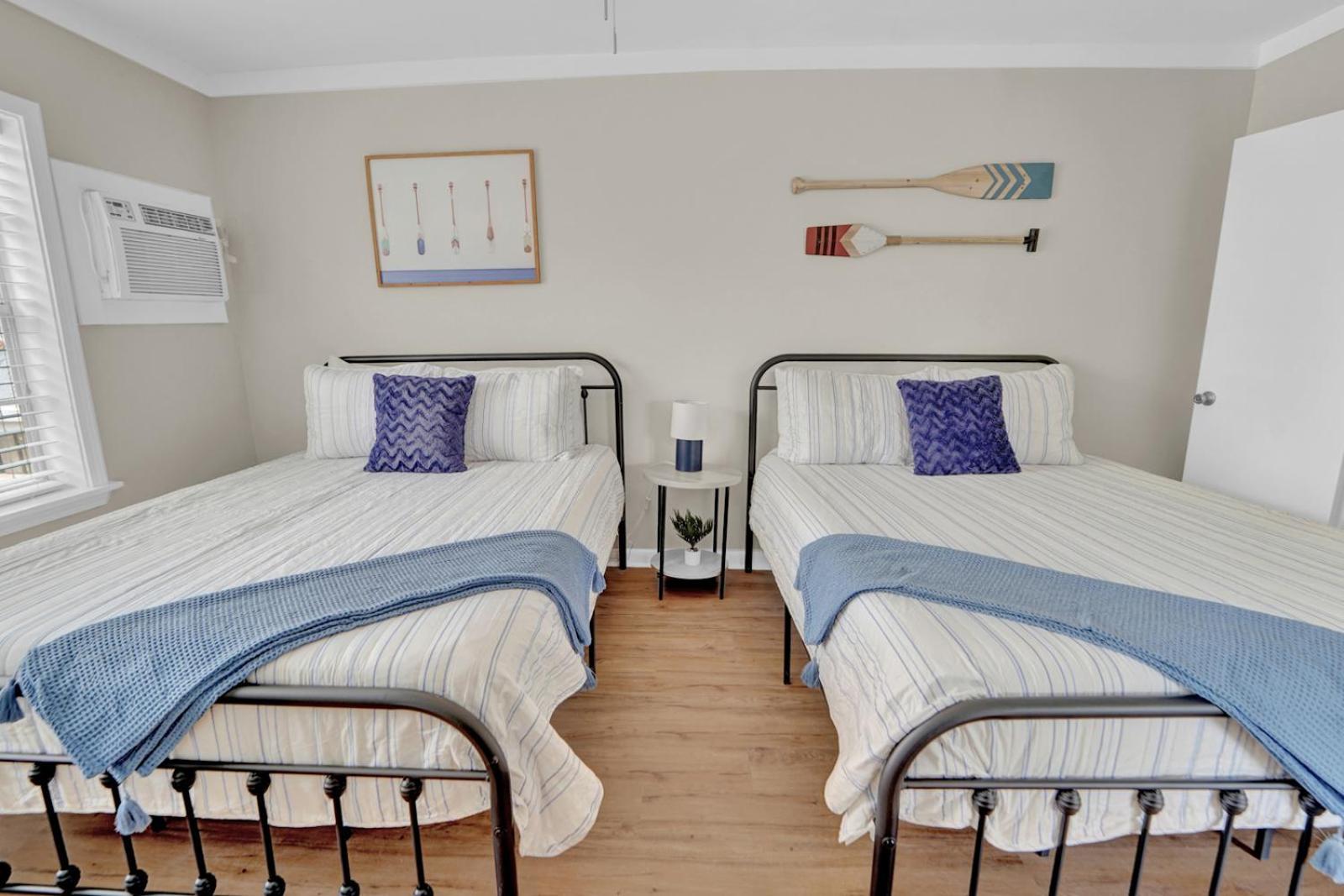 Sea Foam Suites Lower Grand Lagoon Экстерьер фото